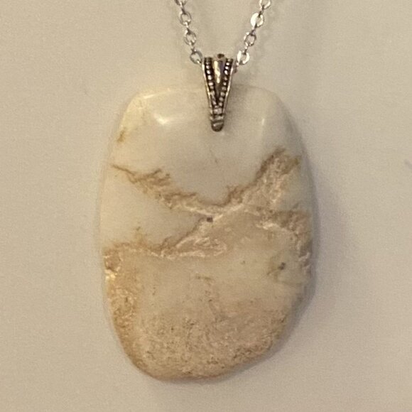 NEW Beautiful Marble pendant - Picture 2 of 3